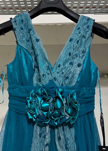 Turkuaz V Yaka Kemerli Uzun Abiye Elbise - Görsel 3