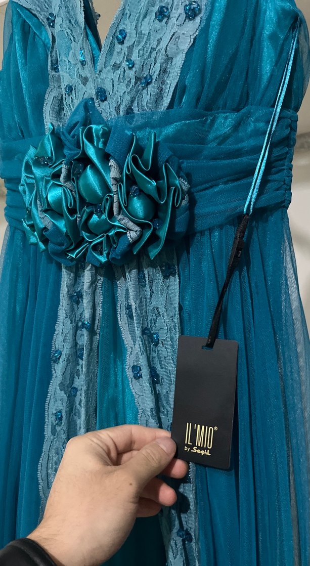 Turkuaz V Yaka Kemerli Uzun Abiye Elbise - Görsel 4