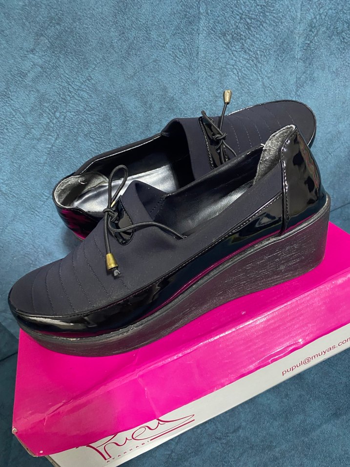 Kadın Siyah Lastik Platform Topuklu Klasik Ayakkabı - Görsel 4