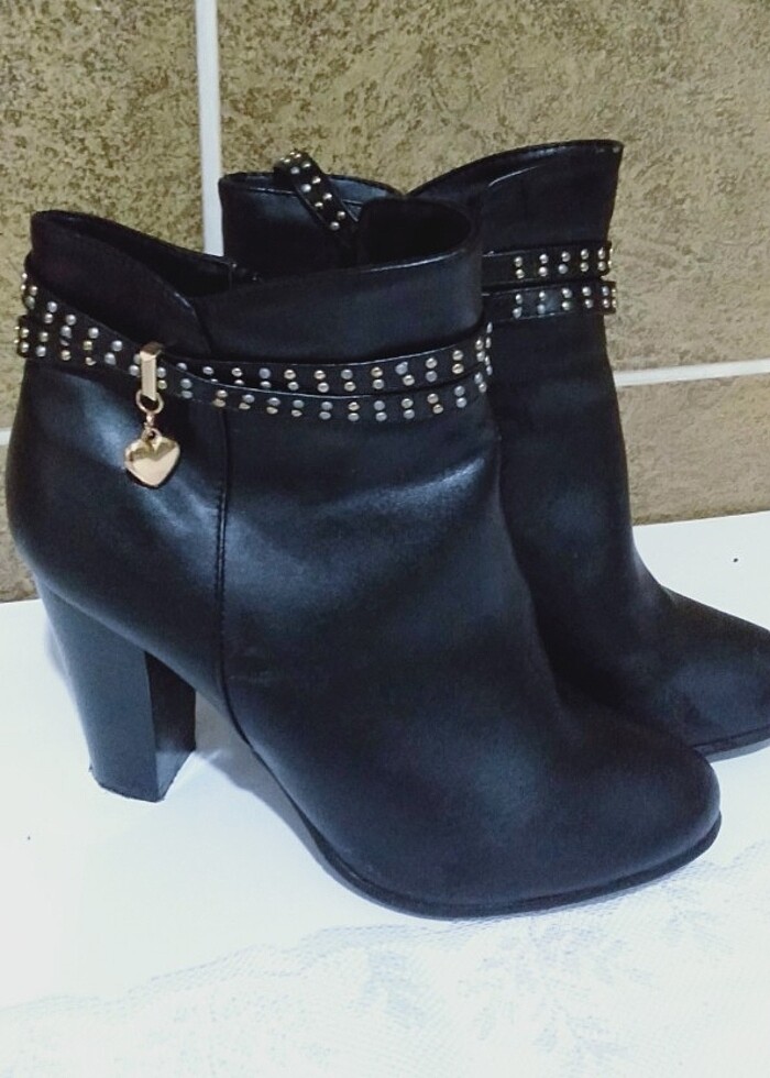 1 defa giydimm tertemiz ayakkabi şık - Görsel 2