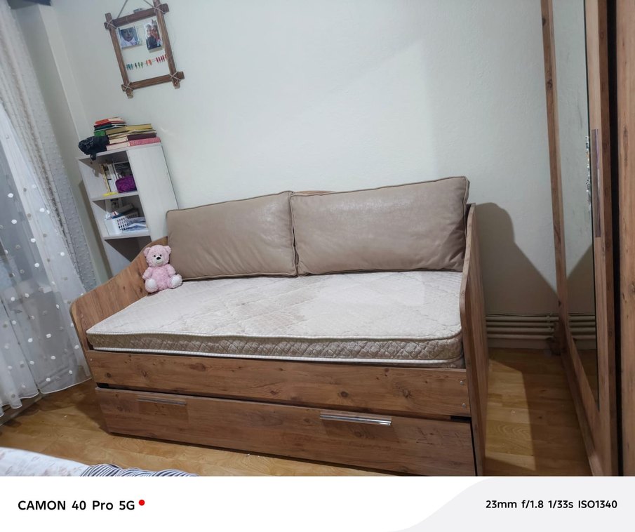 Bej ve Gri Çocuk Yatağı - Görsel 2