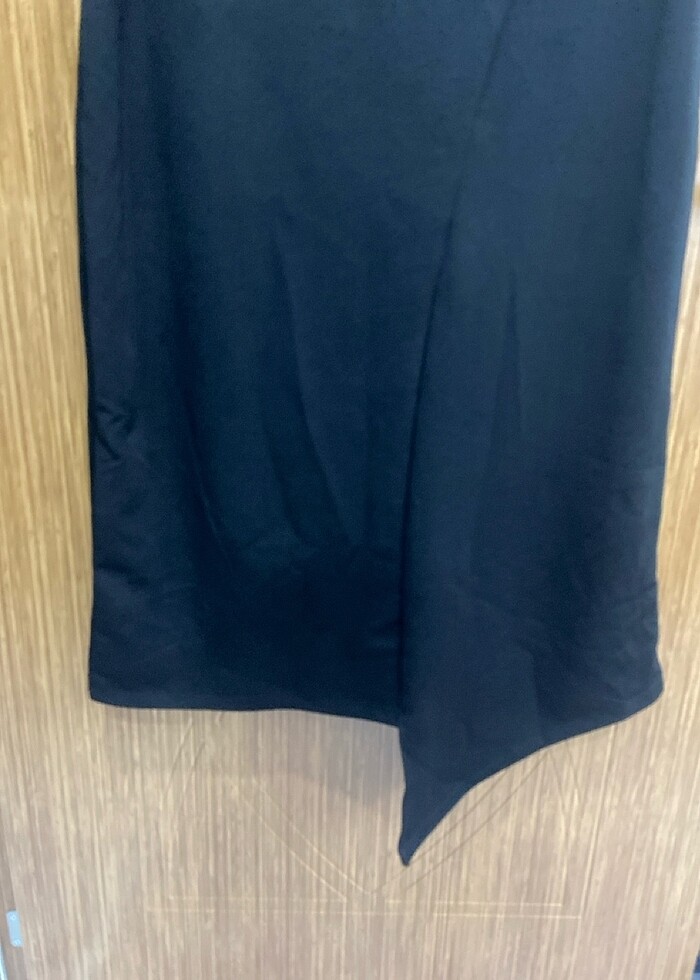 Tek omuz asimetrik etekli siyah şık elbise xl beden - Görsel 5