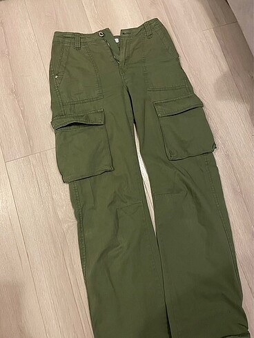 34 Beden BERSHKA BAGGY JEAN KARGO PANTOLON