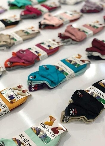 36 Beden Gülen yüz Emoji çoraplar (3lü)