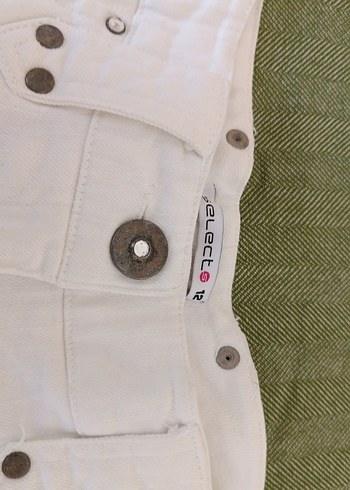 Select Düğmeli Beyaz Kadın Mini Şort