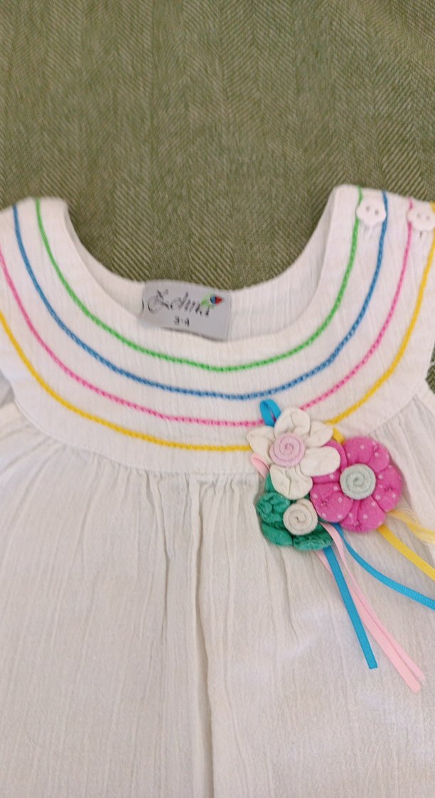 Kız Çocuk Beyaz Nakışlı Pamuklu Elbise - Görsel 3