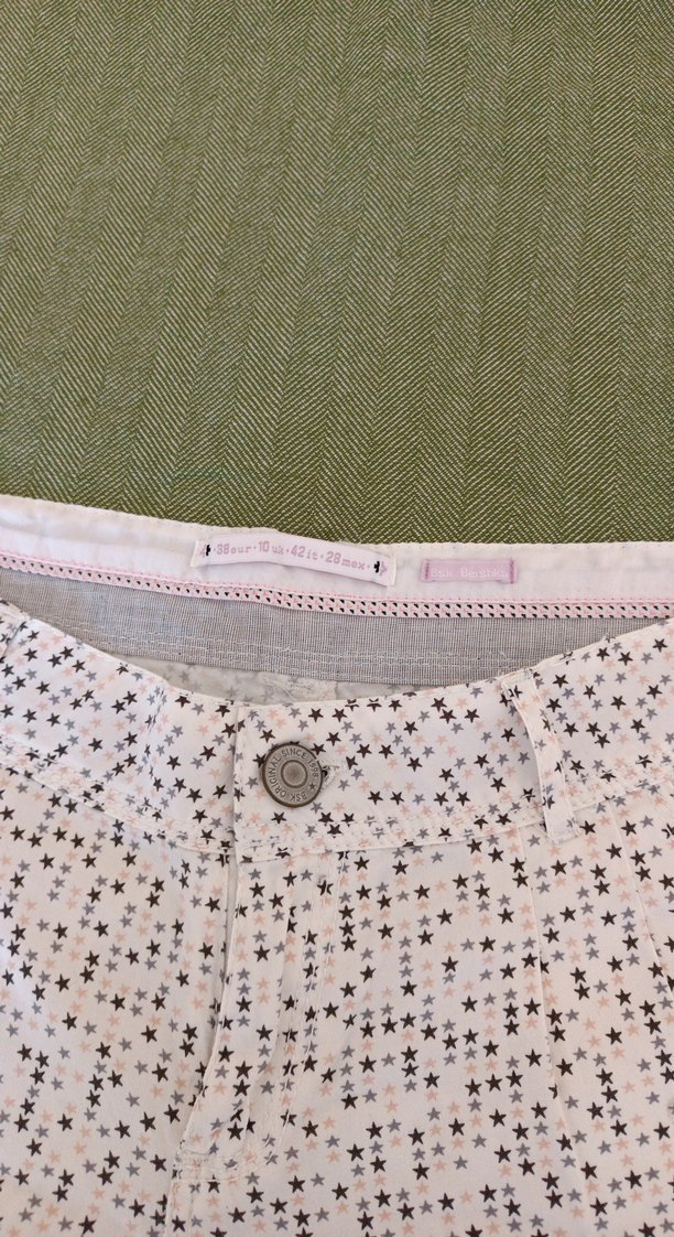 Kadın Beyaz Puantiyeli Mini Şort - Görsel 3