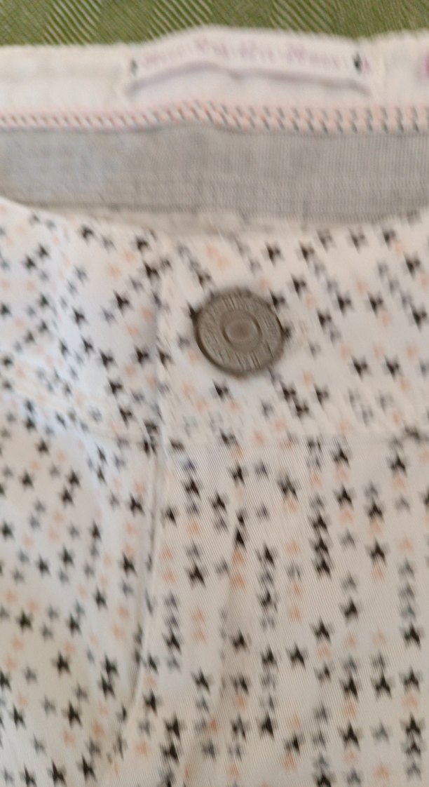 Kadın Beyaz Puantiyeli Mini Şort - Görsel 5