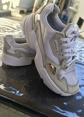 36,5 Beden Adidas Spor ayakkabı 36/5 NUMARA 