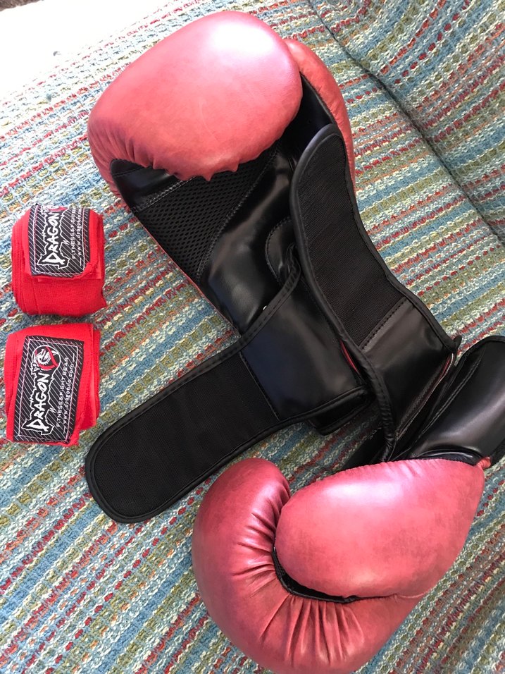 Eskitme görünümlü 10 oz Dragon boks Eldiveni - Görsel 4