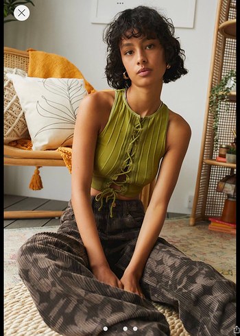 s Beden Urban outfitters bağcıklı spor crop top üst