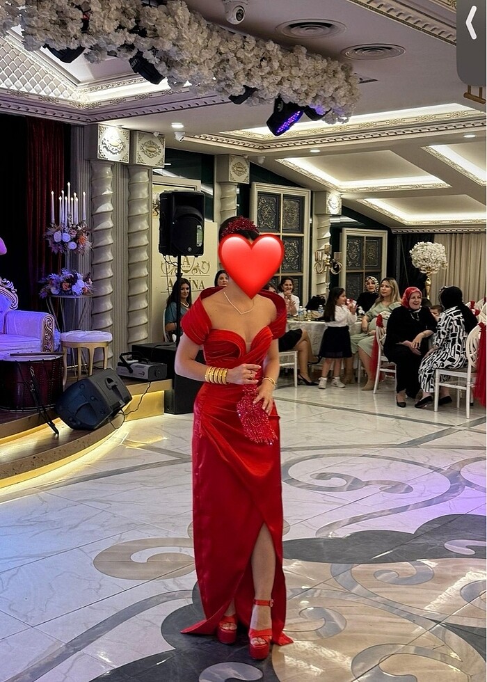 Kırmızı abiye elbise - Görsel 2