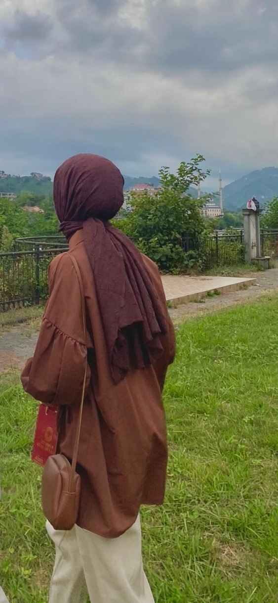 Düğmeli Salaş Kadın Bej Gömlek - Görsel 5