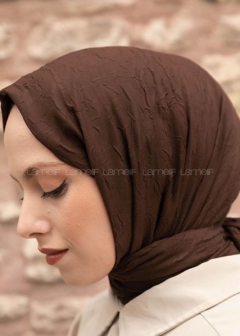 Drapeli Kahverengi Street Style Kadın Başörtüsü - Görsel 4