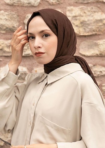 Drapeli Kahverengi Street Style Kadın Başörtüsü - Görsel 3