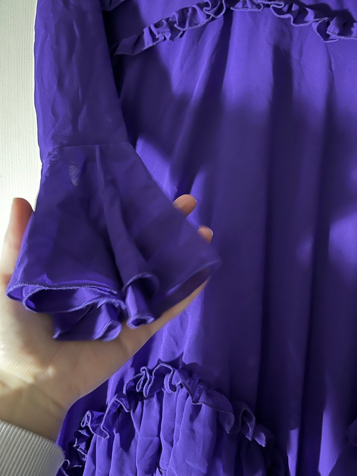 Mor Uzun Kollu Fırfırlı Gotik Elbise - Görsel 5