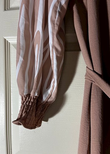 Bej Uzun Keten Elbise - Görsel 4