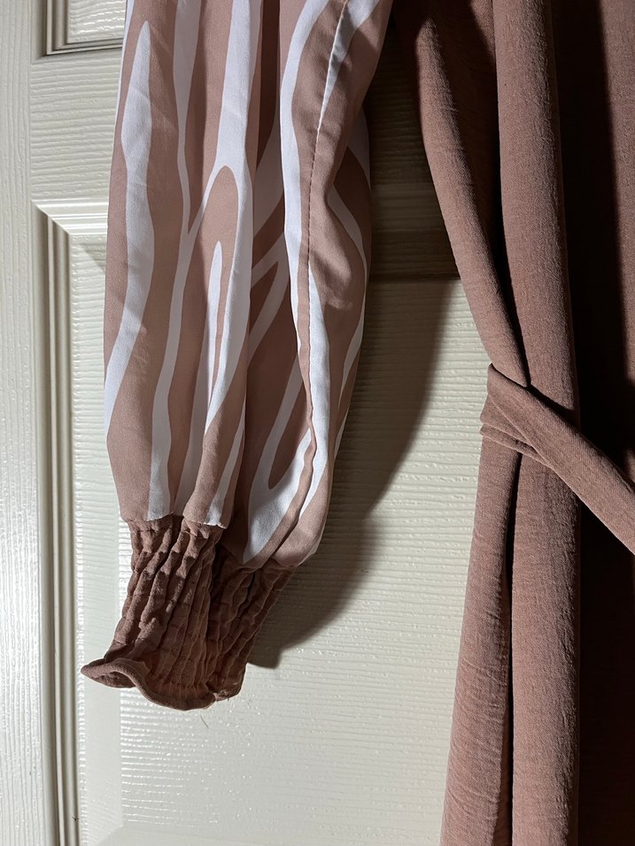 Bej Uzun Keten Elbise - Görsel 4