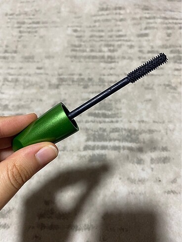  Beden New Well 7 in Bio Herbal Mascara