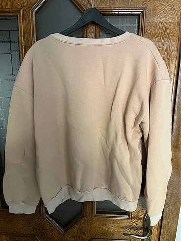 m Beden OVERSIZE BEJ SWEATSHIRT