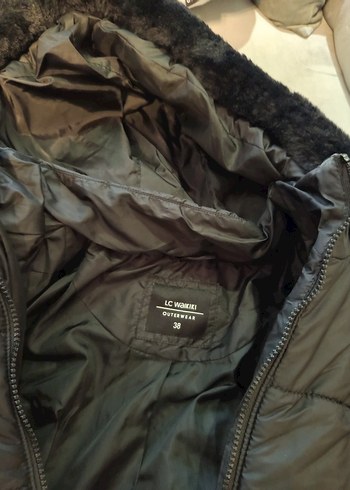 LCW Kadın Siyah Midi Kışlık Mont - Görsel 3