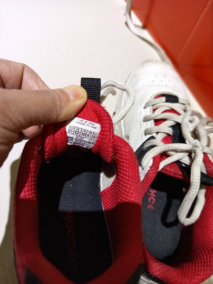 Reebok spor ayakkabı - Görsel 4