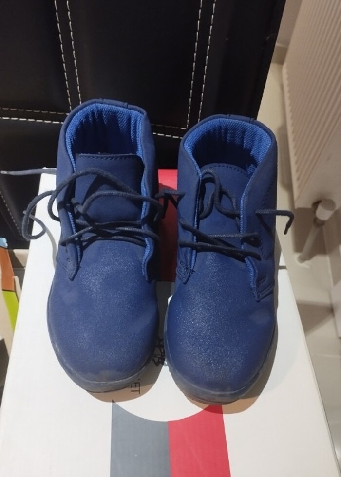 Erkek çocuk bot  - Görsel 2