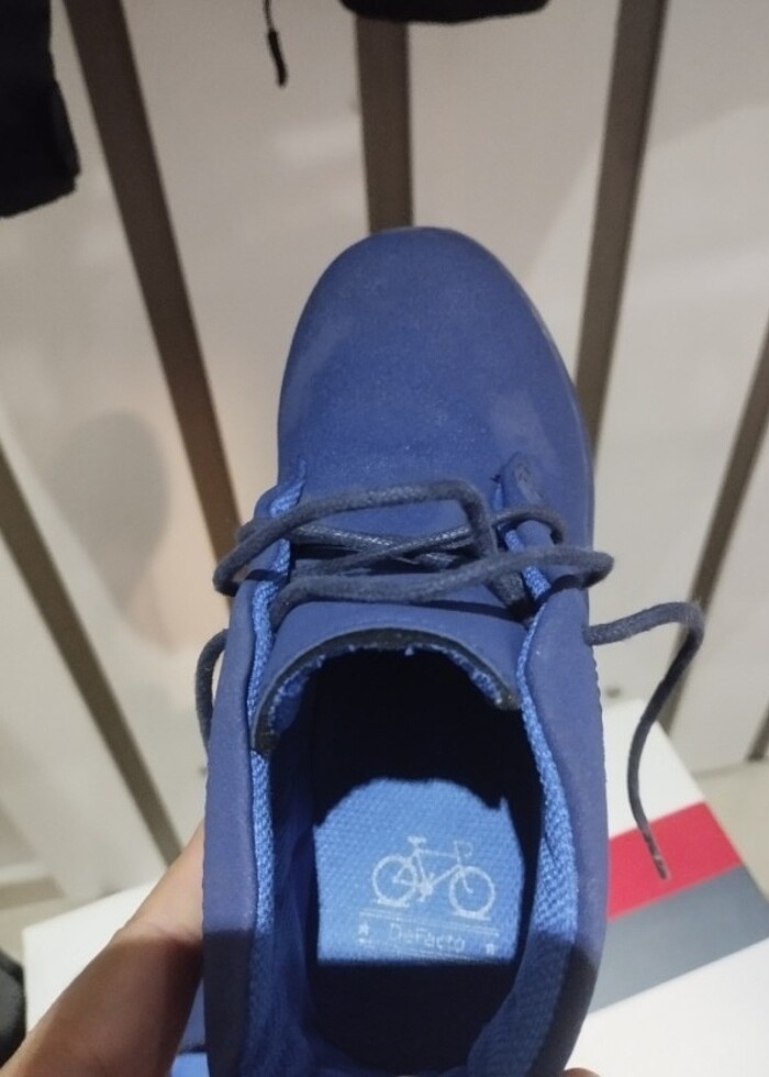 Erkek çocuk bot  - Görsel 3