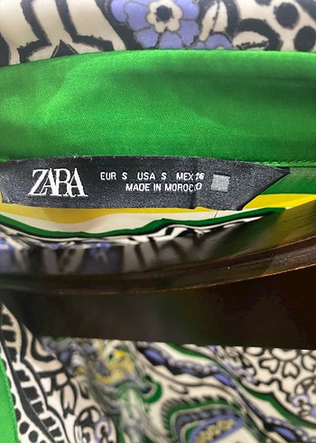 Zara saten gömlek - Görsel 4