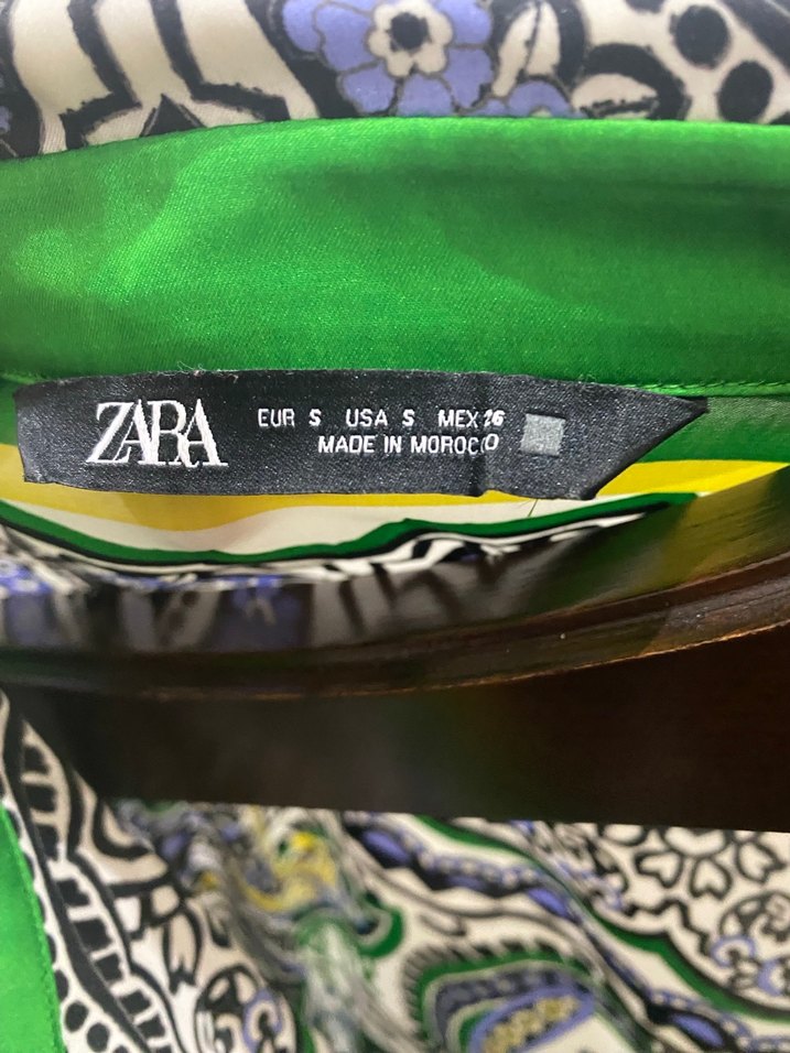 Zara saten gömlek - Görsel 4