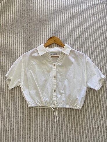 Zara taşlı düğmeli gömlek - Görsel 3