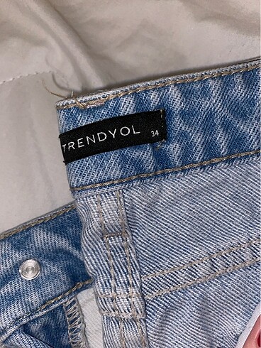 pantalon trendyol