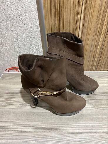 36,5 Beden Ninewest orjinal