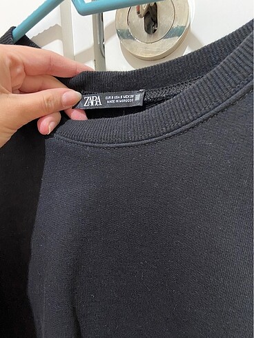 Zara sweatshirt