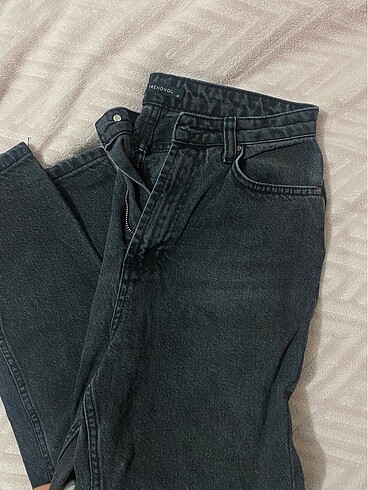 Milla mom jeans