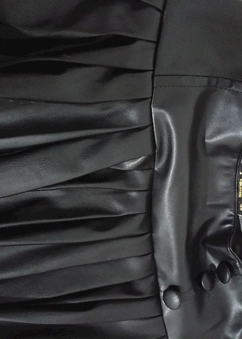 Siyah Pilili Deri Mini Etek - Görsel 2