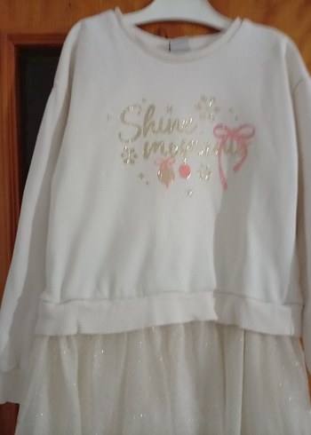 Kız Çocuk Beyaz Uzun Kollu Fırfırlı Elbise - Görsel 2