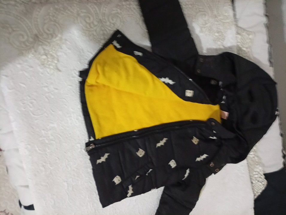 Erkek Çocuk Siyah Desenli Düğmeli Mont - Görsel 2