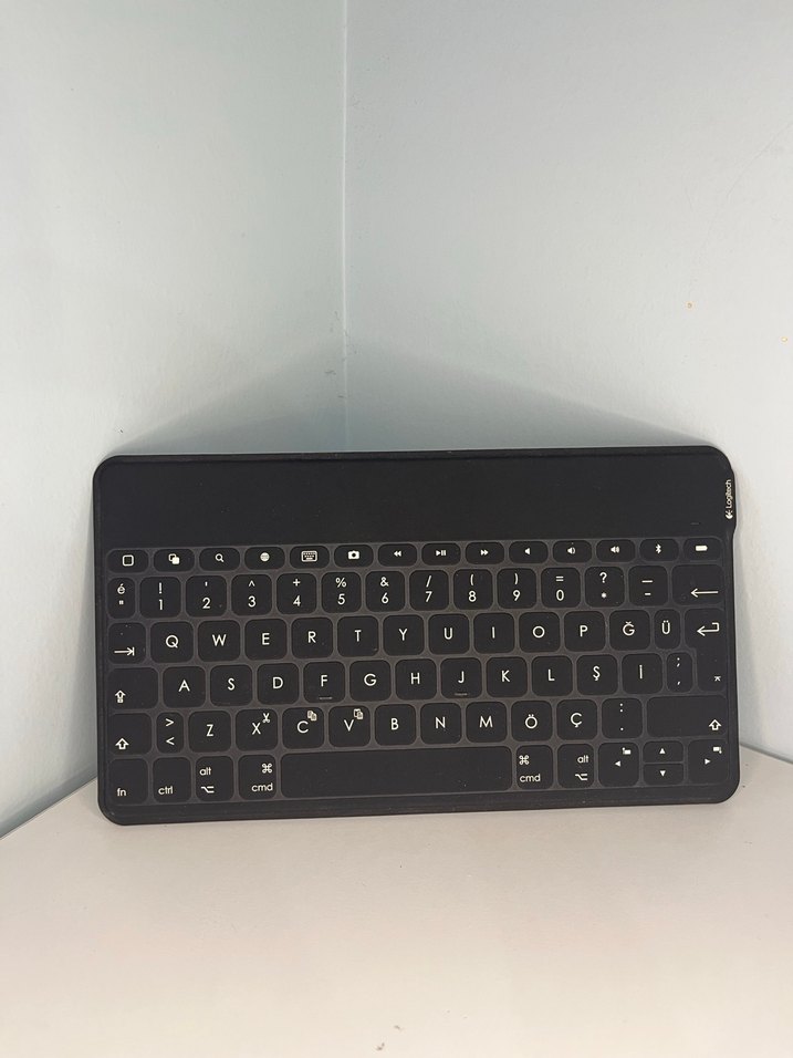 Logitech Bluetooth klavye - Görsel 2