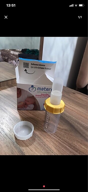 Yeni doğan kaşık biberon
