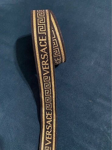 Versace şerit