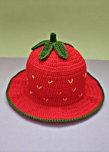 Çilek Bucket Şapka