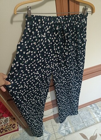 Çiçekli Pantolon - Görsel 5