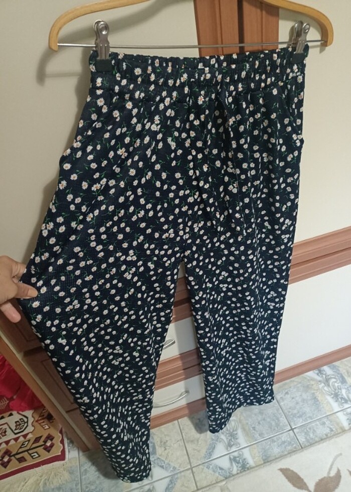 Çiçekli Pantolon - Görsel 5