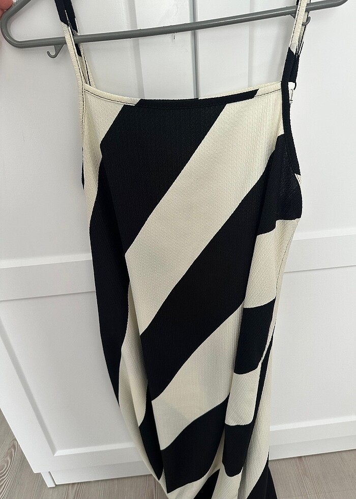 Yazlık şık elbise - Görsel 2