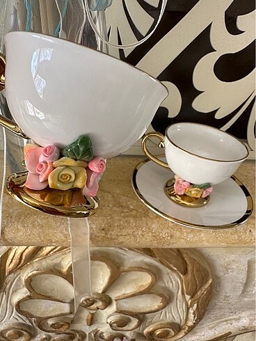 Capodimonte el yapımı porselen fincan takımı