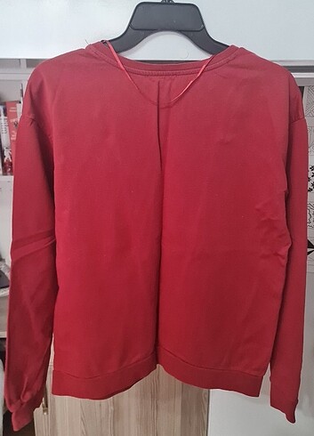 m Beden kırmızı Renk KADIN SWEATSHIRT