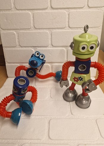 Renkli Robot Aksiyon Figürleri