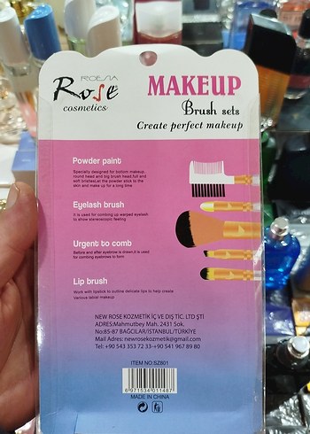 Mor Parlak 4'lü Makyaj Fırçası Seti - Görsel 2