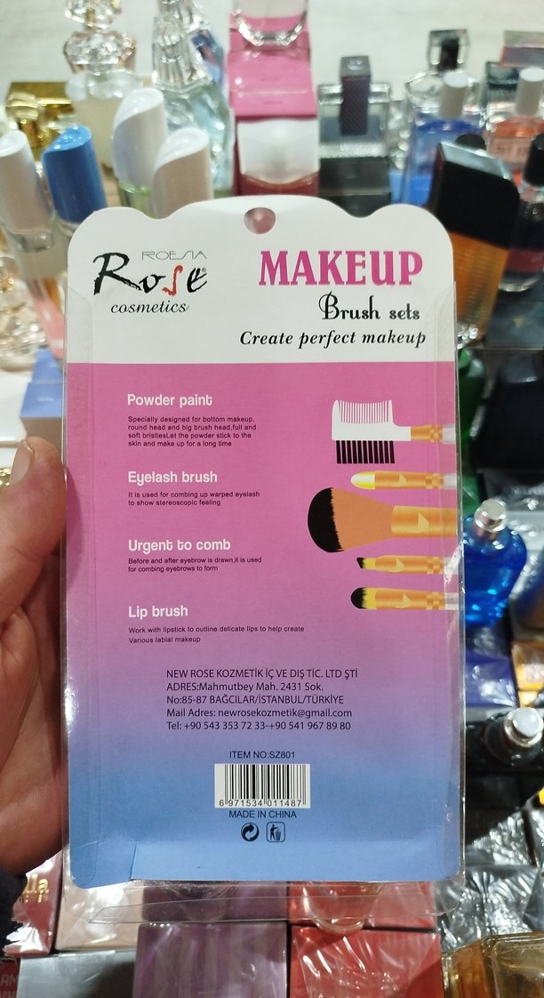 Mor Parlak 4'lü Makyaj Fırçası Seti - Görsel 2